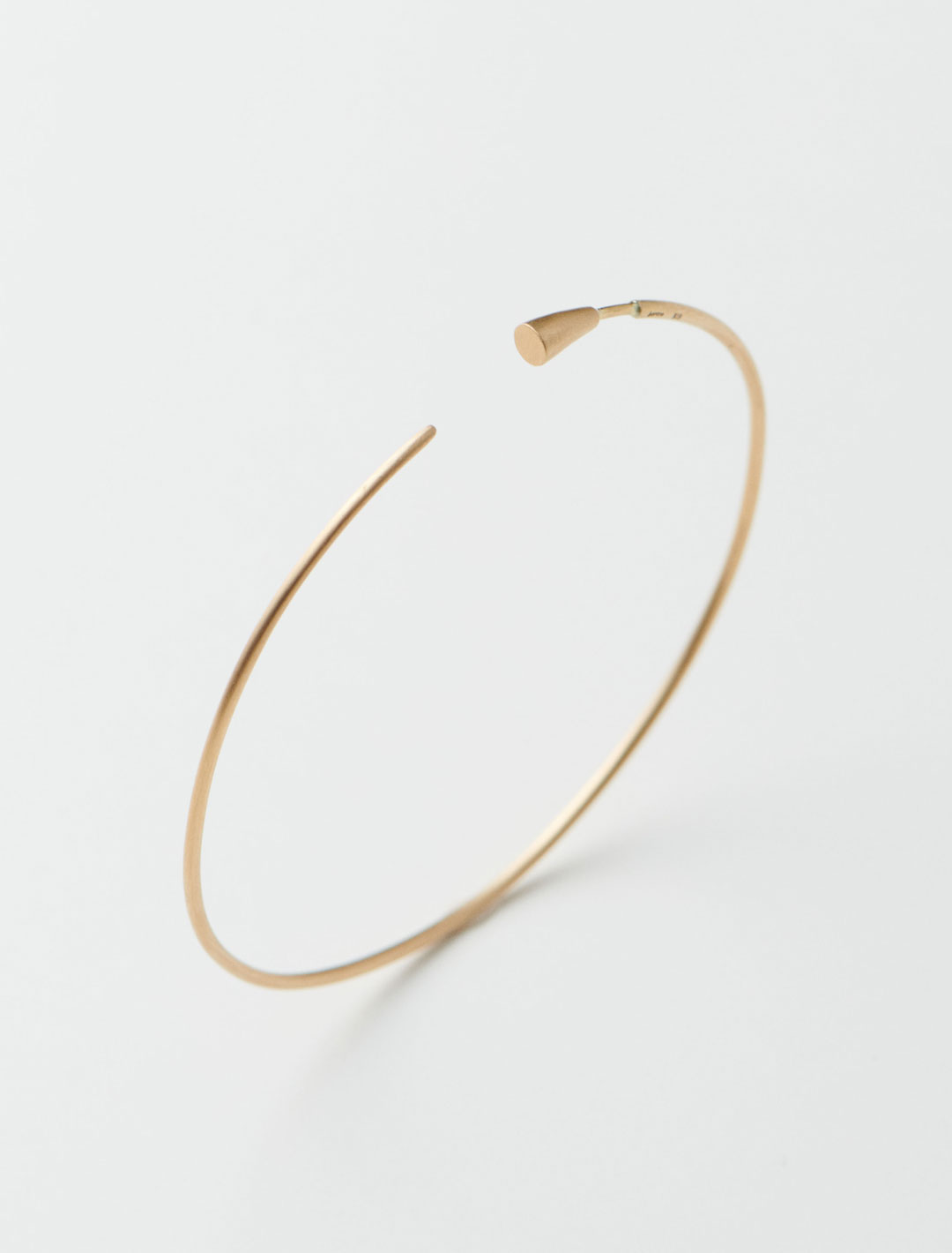 tiny wild / Wedge Hoop